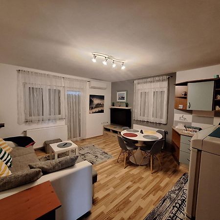 Apartman Trio Maksimir ザグレブ エクステリア 写真